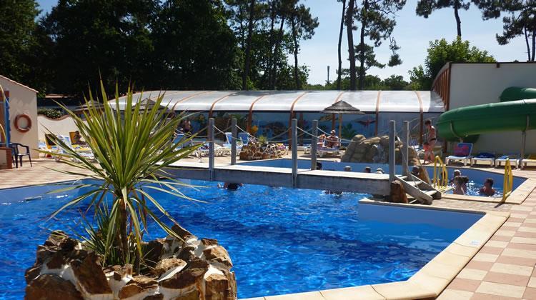 Carisma Holidays - Jard Sur Mer Hotel Bagian luar foto